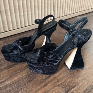Circus by Sam Edelman Elegant Black Velvet Platform Heels